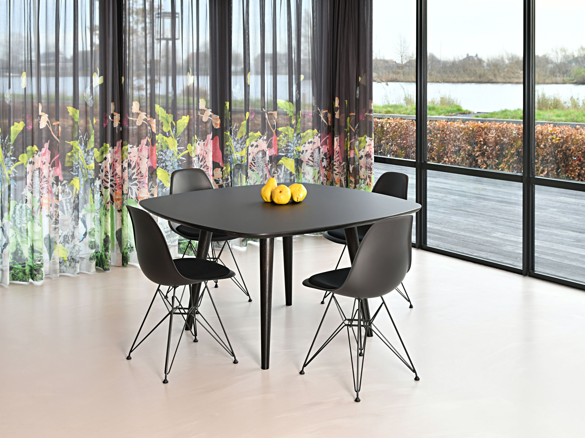RP-tafel, ontwerp door Coen Castelijn